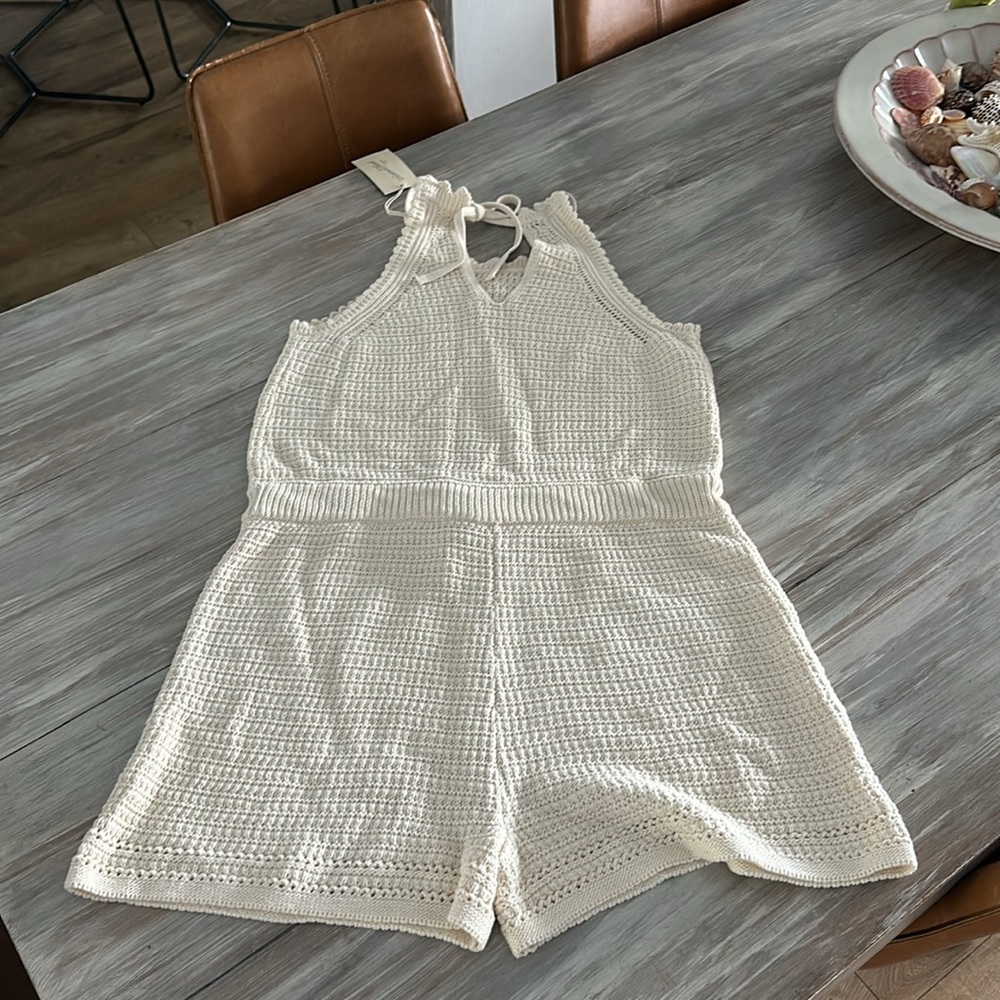 Universal Thread Crochet Romper - Picture 5 of 5